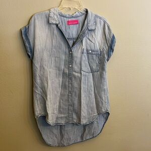 Denim short sleeve button down shirt by Pookie & Sebastian.